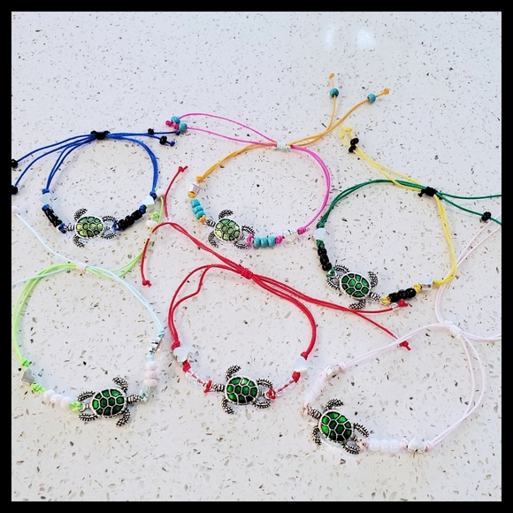 Turtle Love Bracelet - Support Wildlife Conservation - 7 Color Schemes Available - Picture 2 of 12